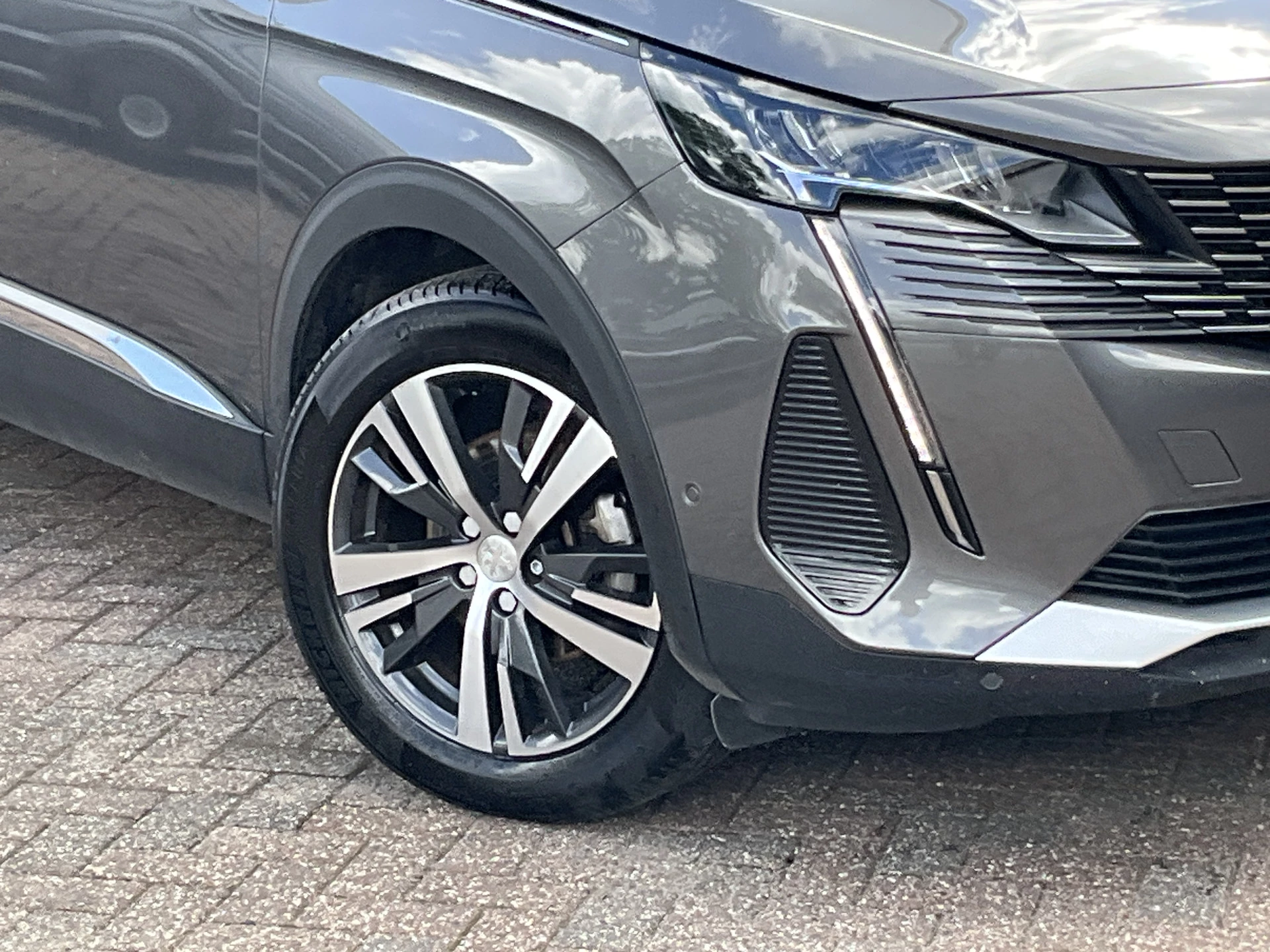 Hoofdafbeelding Peugeot 5008