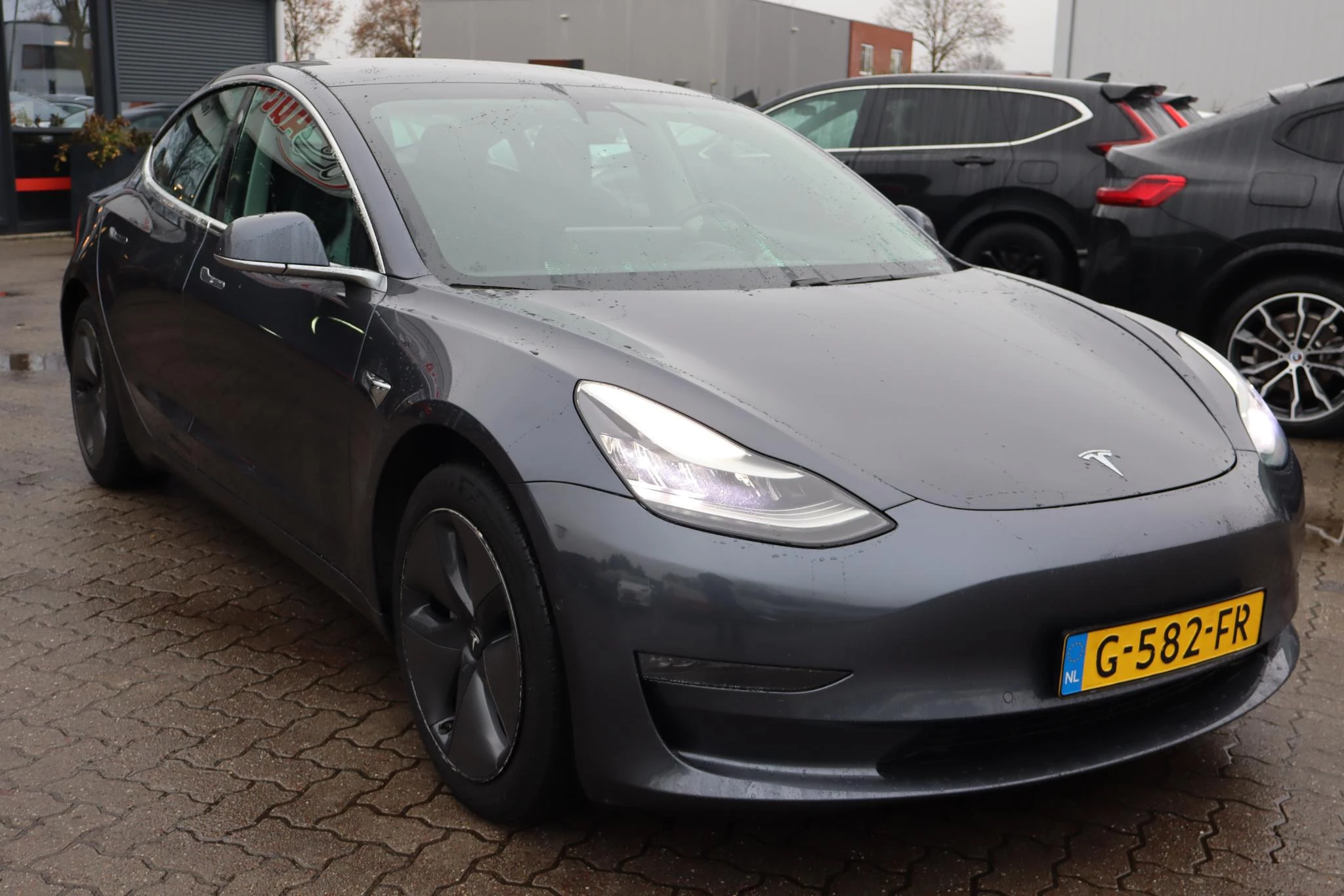 Hoofdafbeelding Tesla Model 3