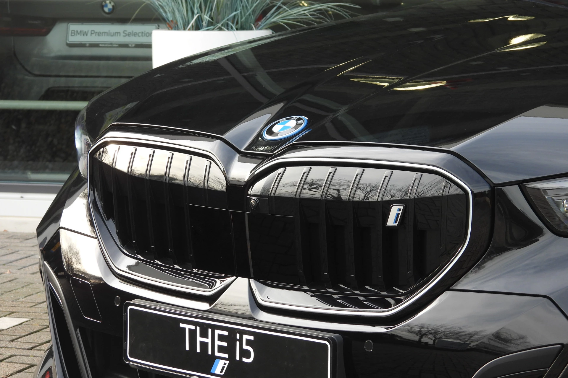 Hoofdafbeelding BMW i5