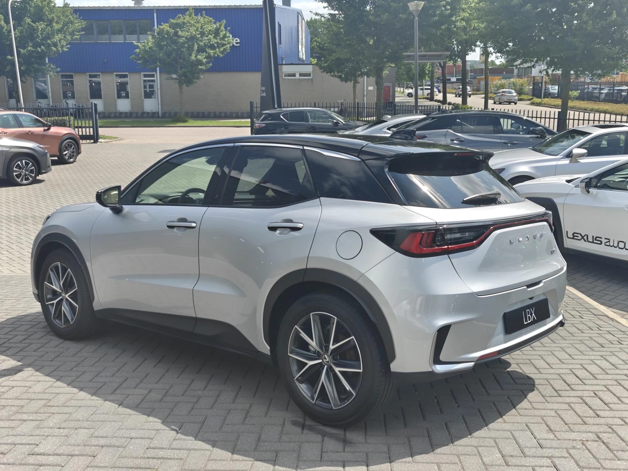 Hoofdafbeelding Lexus LBX