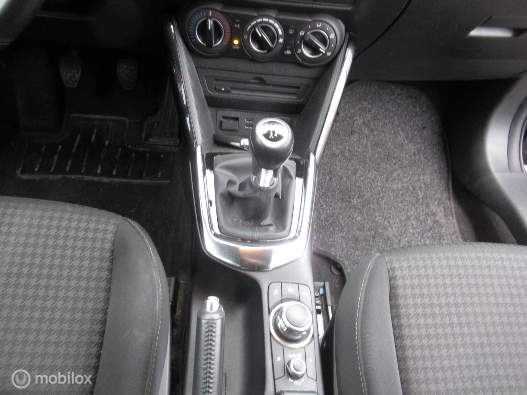 Hoofdafbeelding Mazda 2