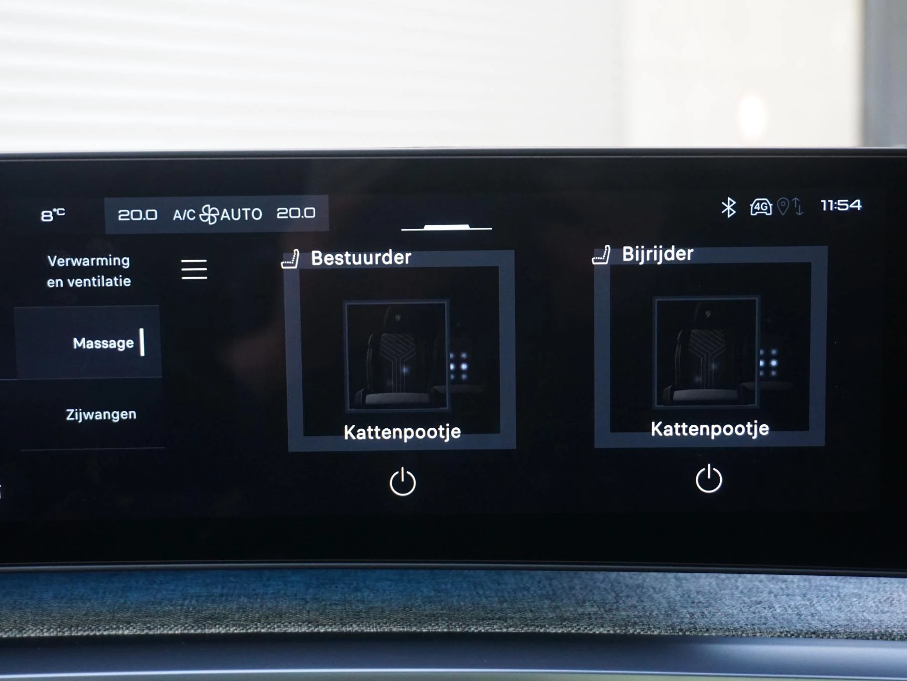 Hoofdafbeelding Peugeot e-5008