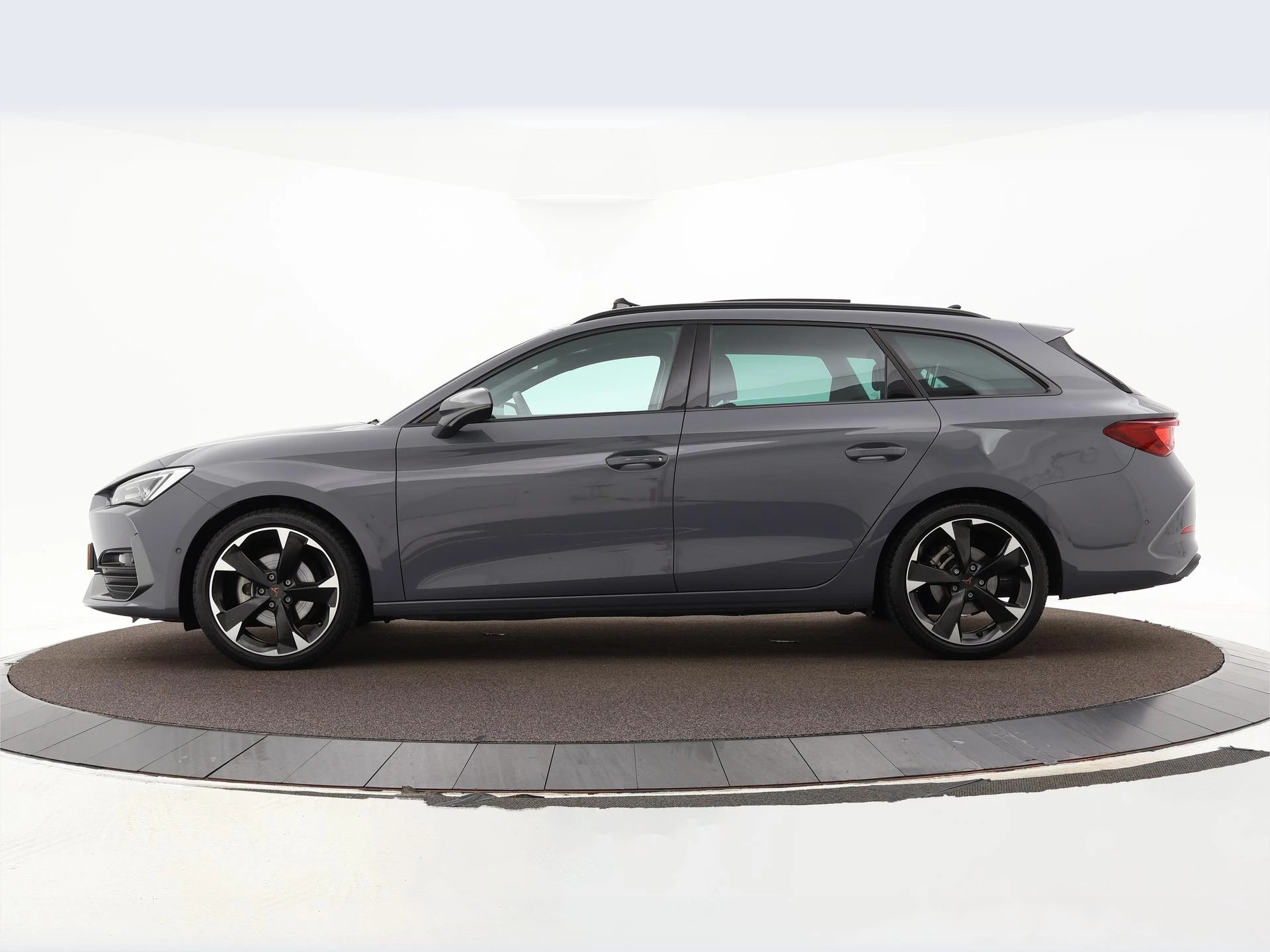 Hoofdafbeelding CUPRA Leon Sportstourer