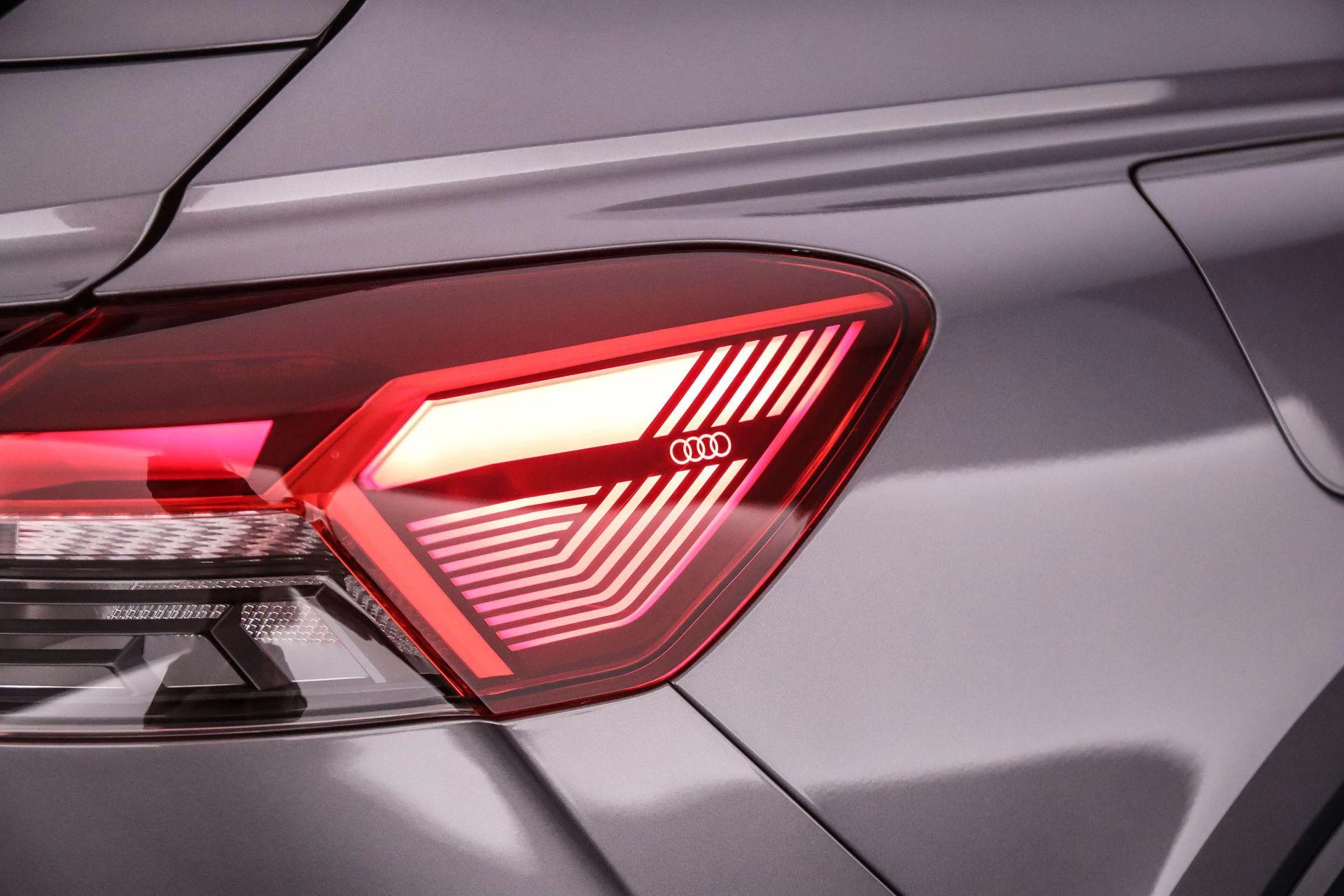 Hoofdafbeelding Audi Q4 Sportback e-tron