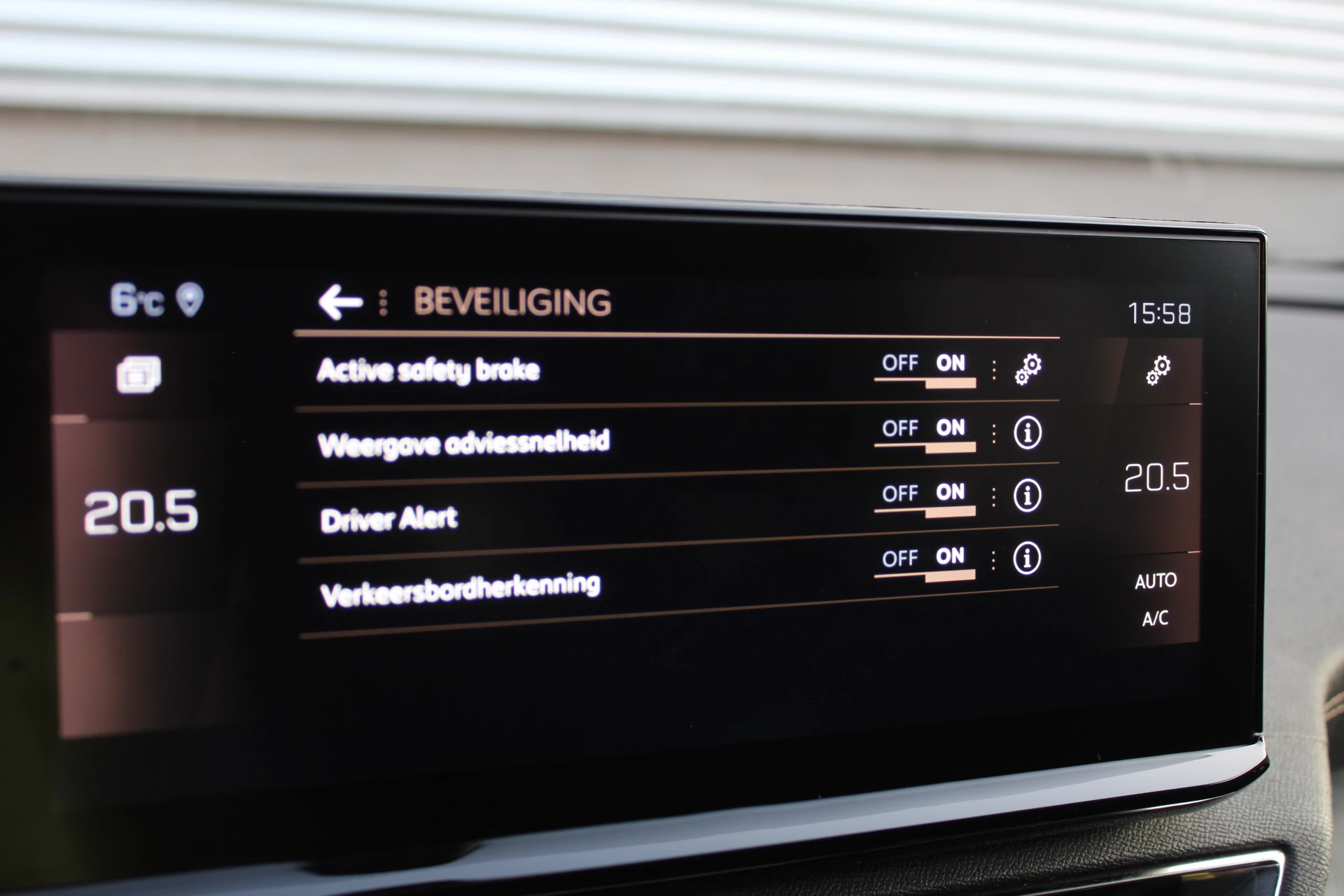 Hoofdafbeelding Peugeot 5008