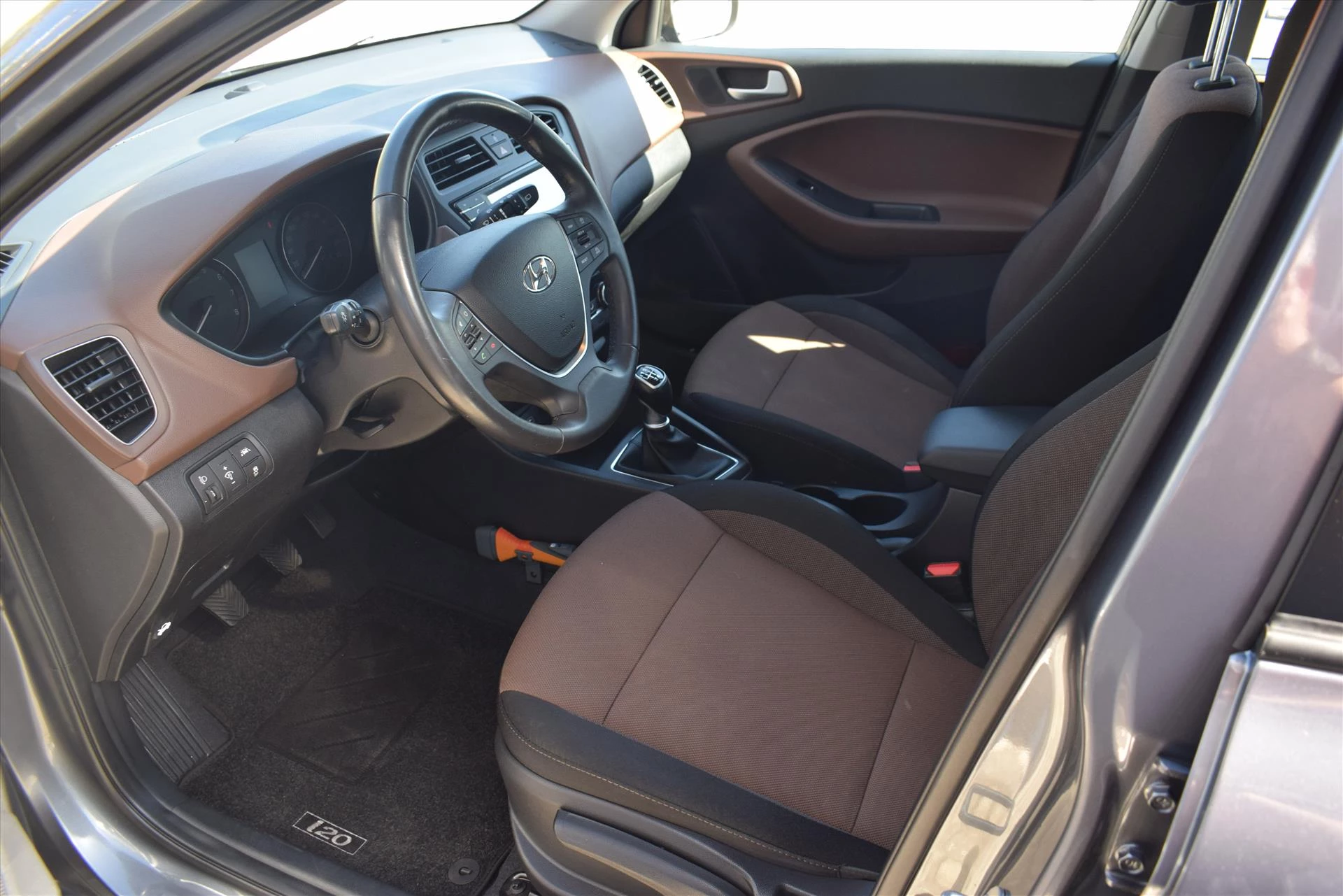 Hoofdafbeelding Hyundai i20