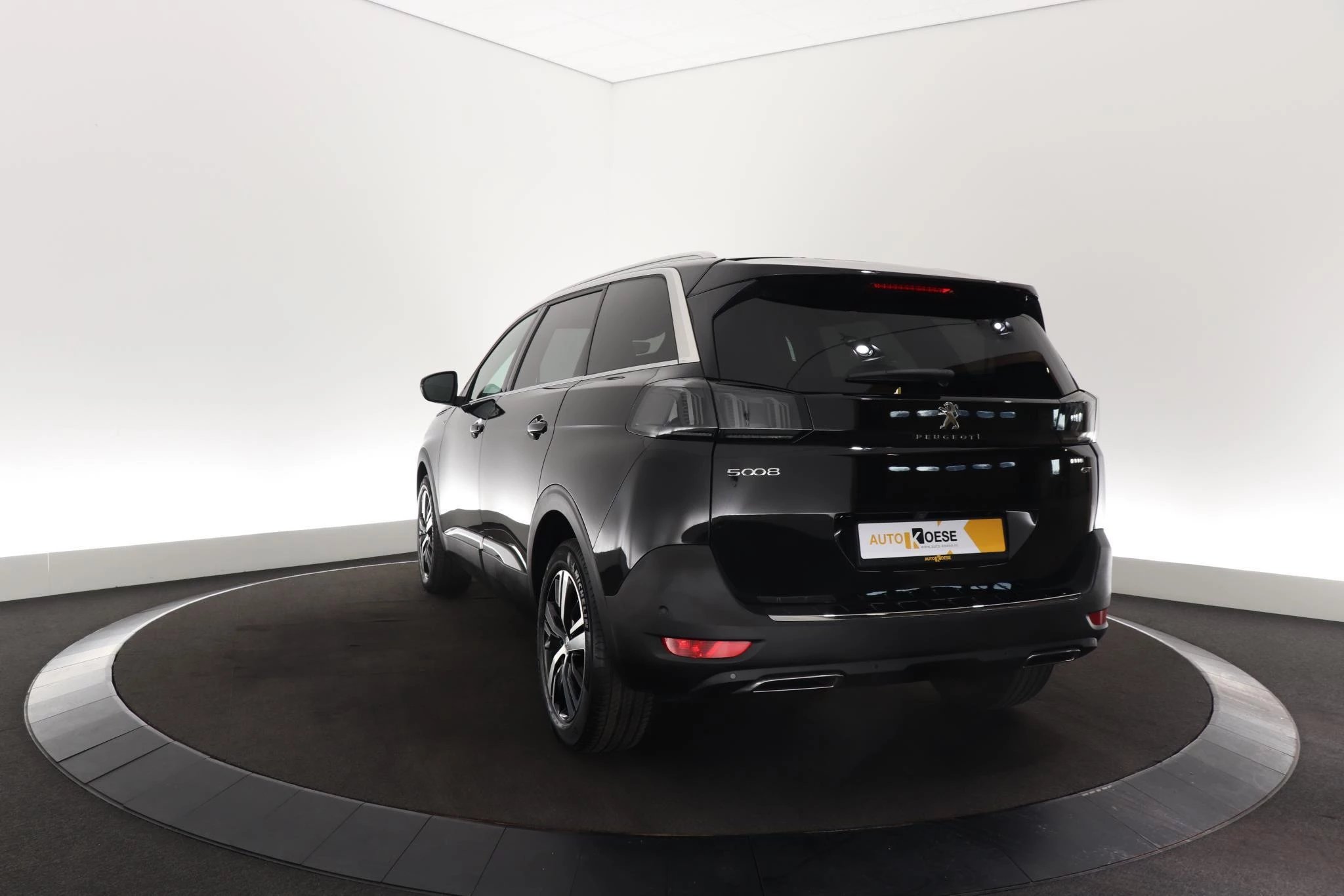 Hoofdafbeelding Peugeot 5008