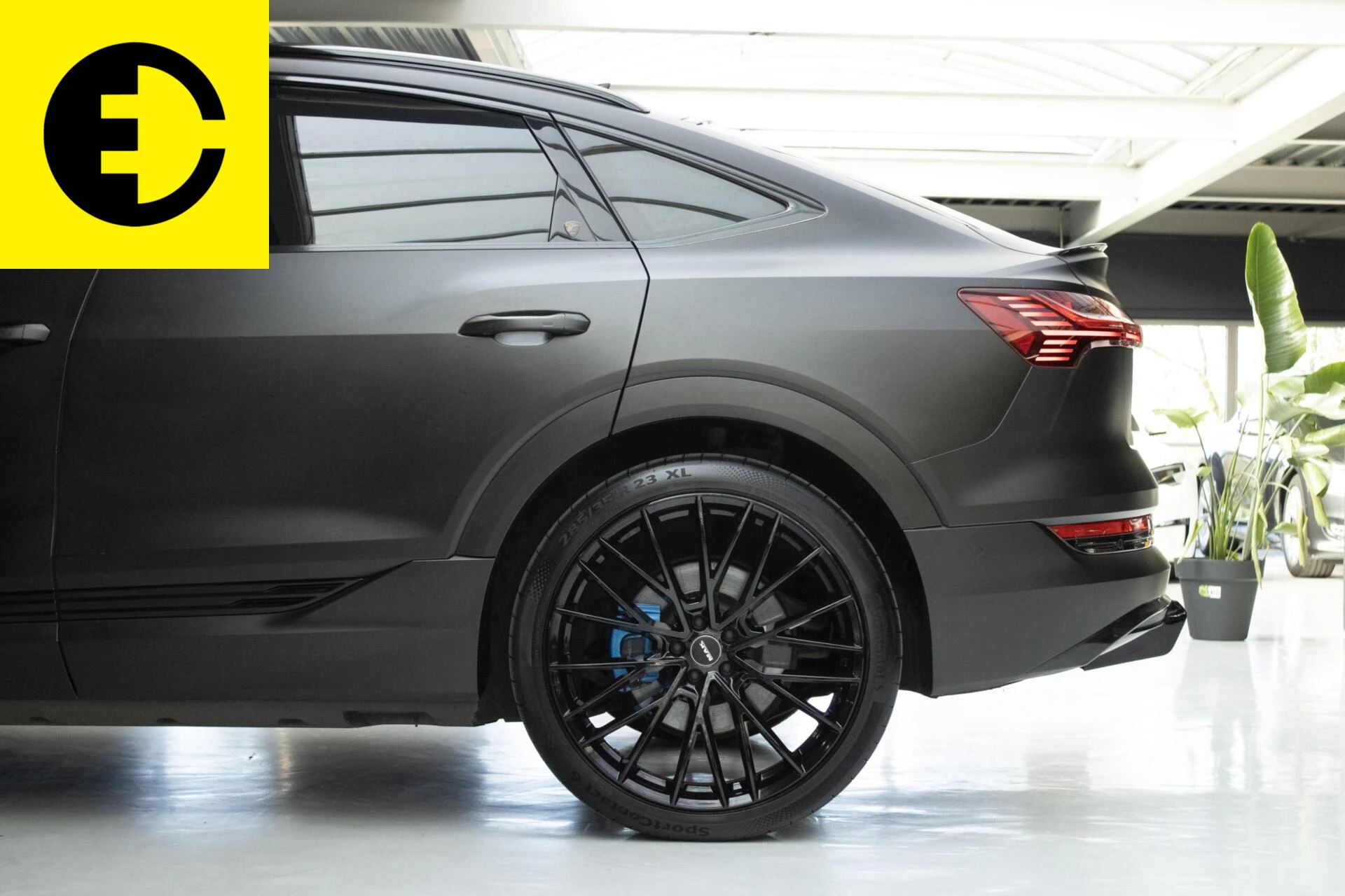 Hoofdafbeelding Audi e-tron