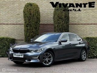 BMW 3-serie 320i High Executive Edition Leder*Cruise*Clima*PDC