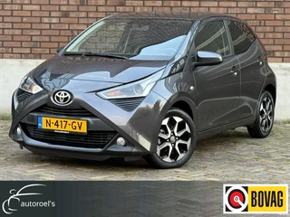 Toyota Aygo 1.0 VVT-i x-joy / Camera / Carplay / Clima / ALL-Season / 1e Eigenaar / NED-AYGO / LED-Verlichting