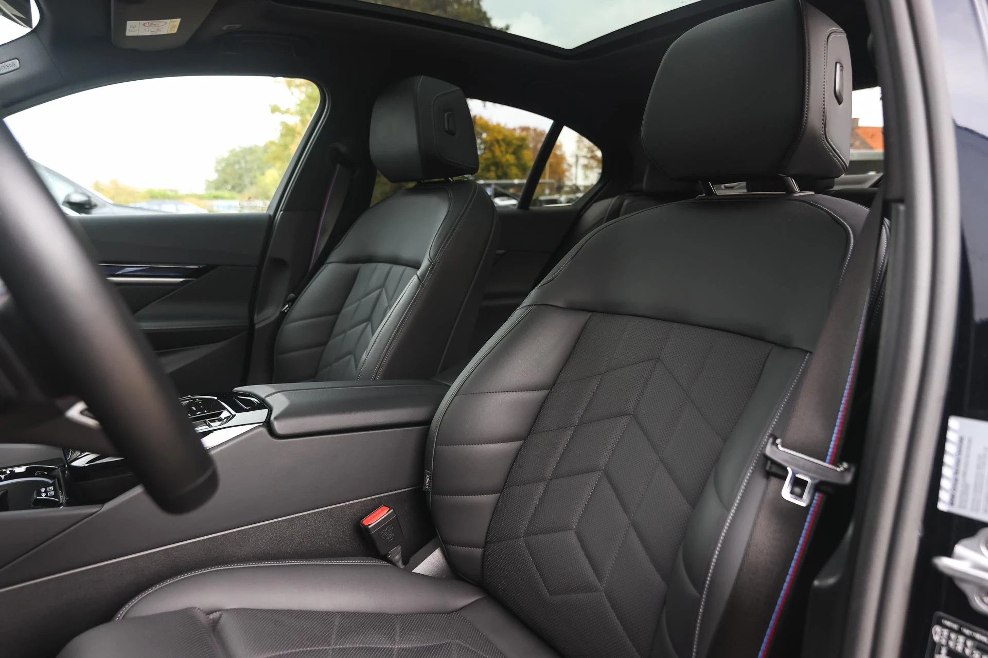 Hoofdafbeelding BMW i5