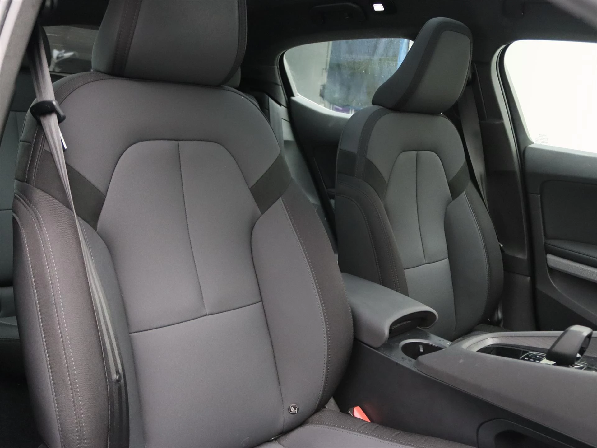 Hoofdafbeelding Polestar 2