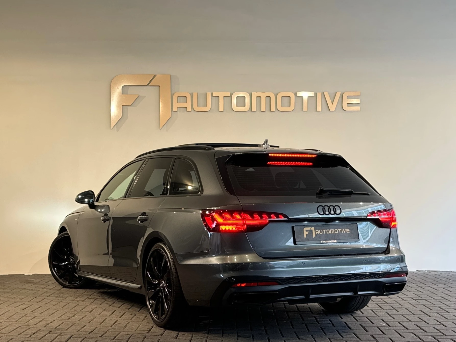 Hoofdafbeelding Audi A4