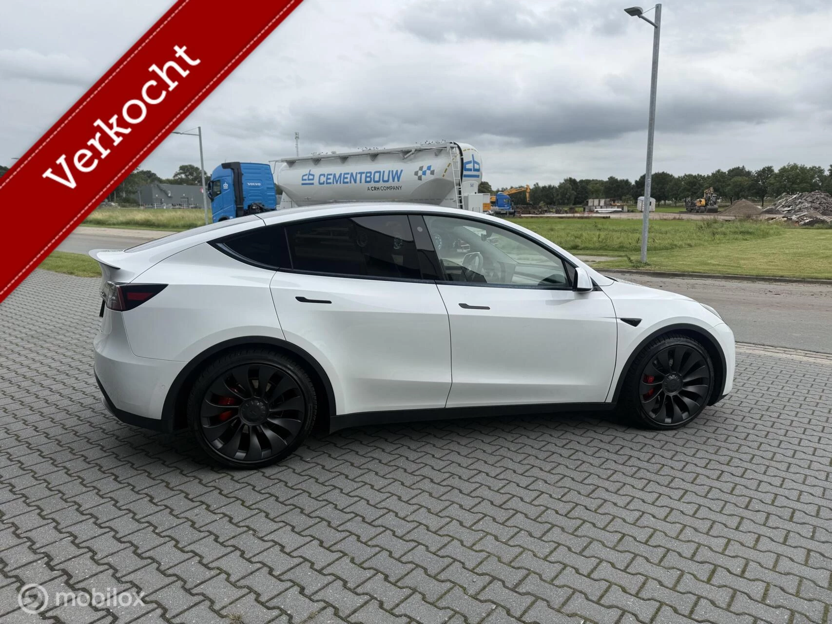 Hoofdafbeelding Tesla Model Y