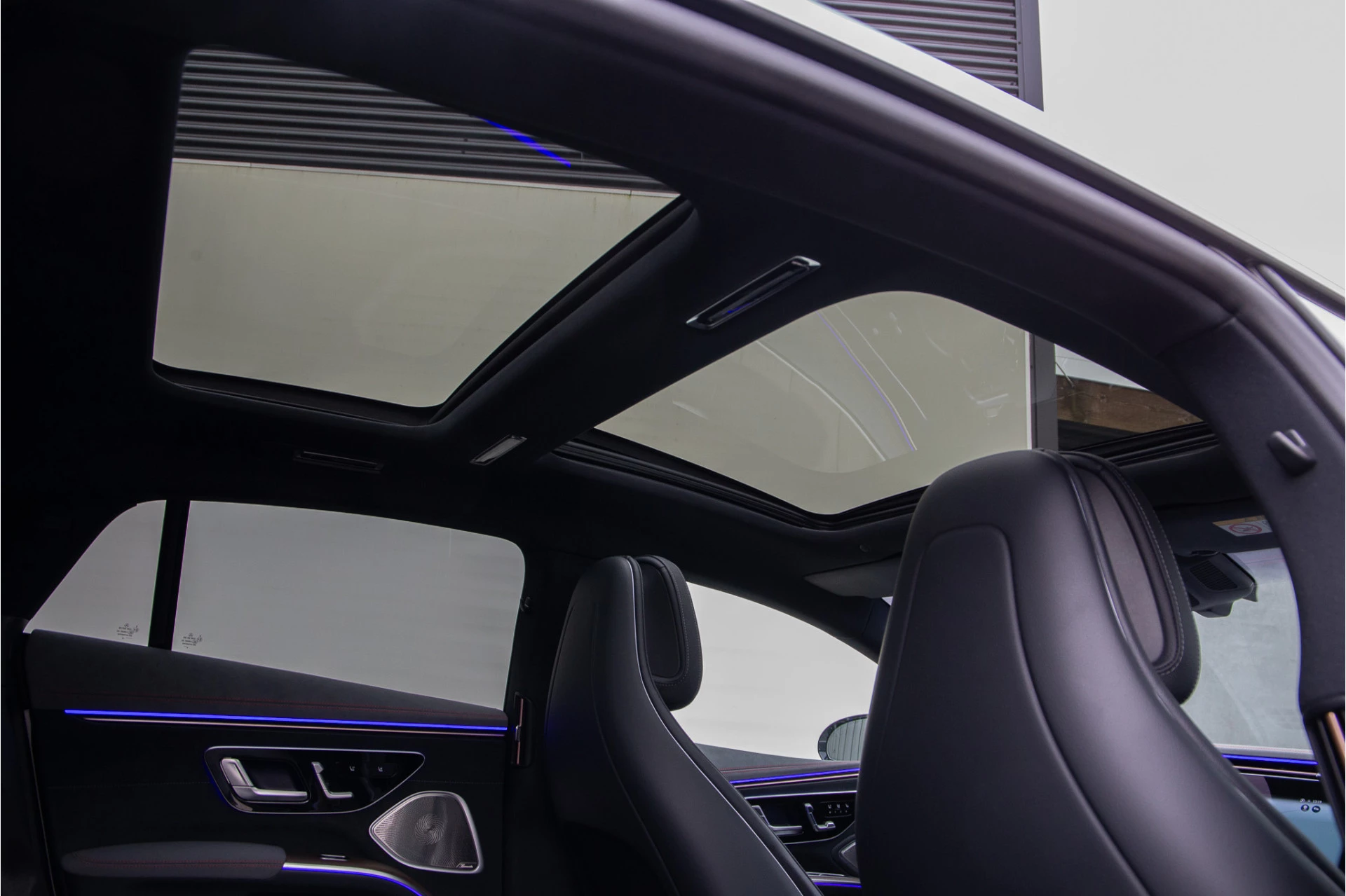 Hoofdafbeelding Mercedes-Benz EQS