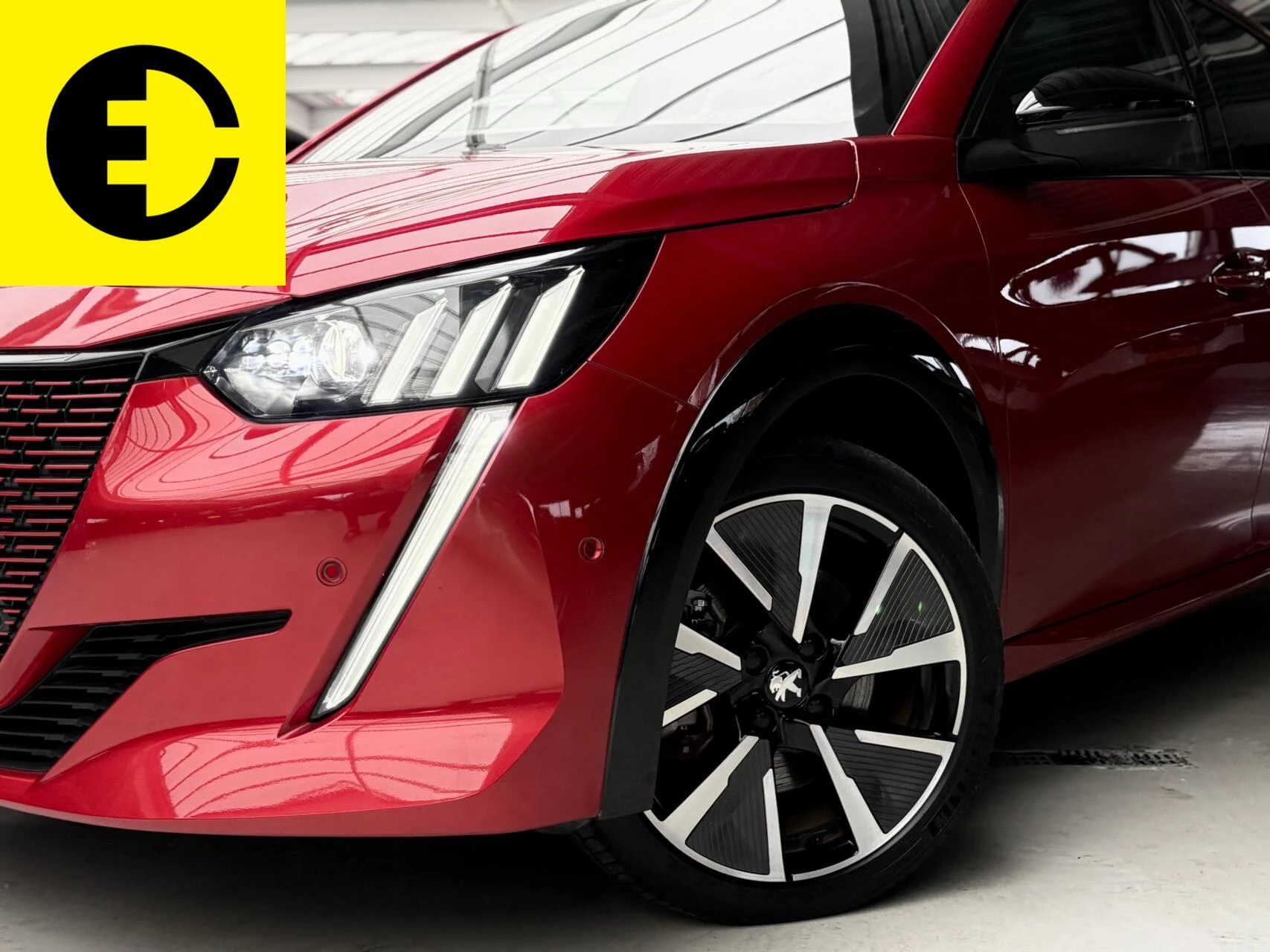 Hoofdafbeelding Peugeot e-208