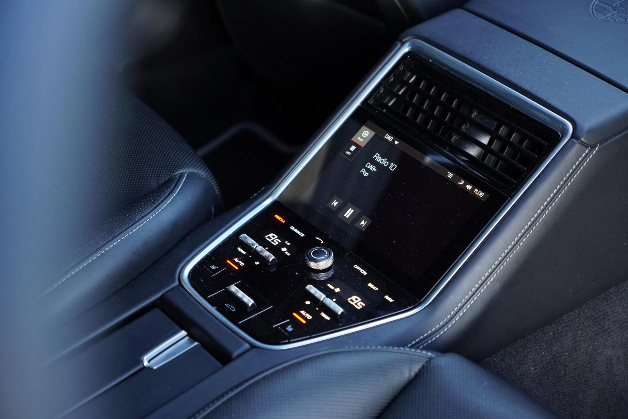 Hoofdafbeelding Porsche Panamera