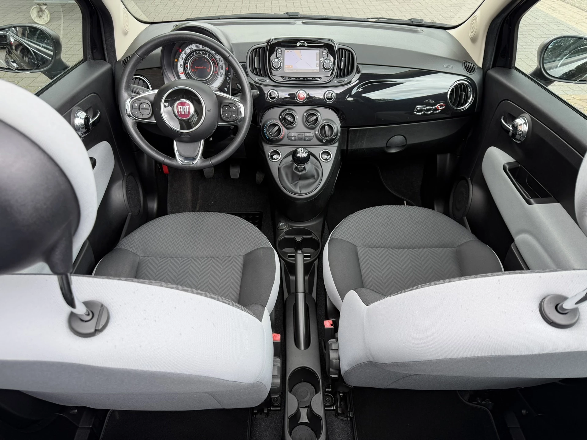 Hoofdafbeelding Fiat 500C