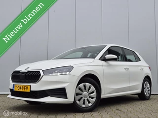 SKODA FABIA 1.0 TSI AMBITION/FULL LED/CARPLAY/PDC/FRONT ASSIST/BLUETOOTH/AIRCO
