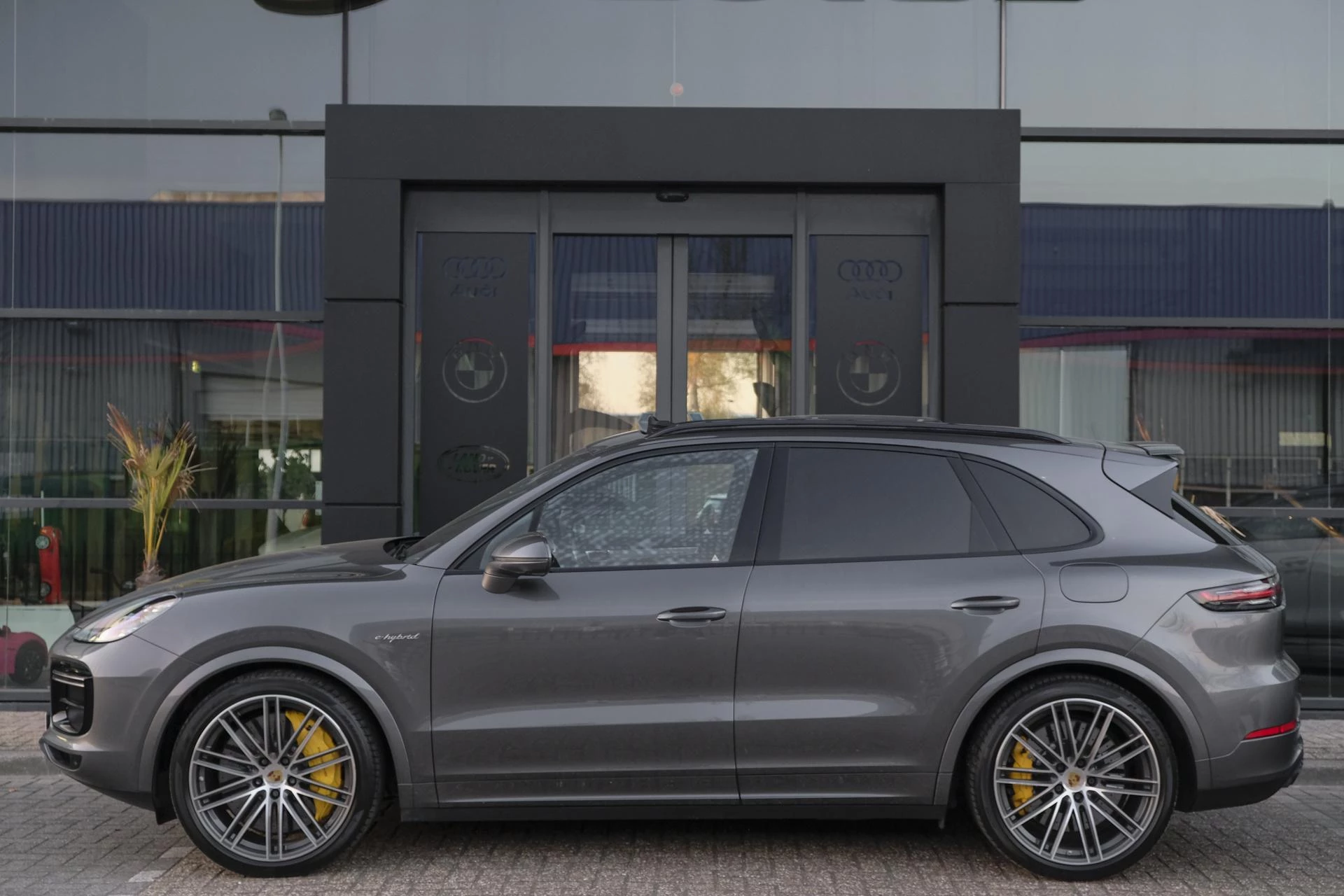 Hoofdafbeelding Porsche Cayenne
