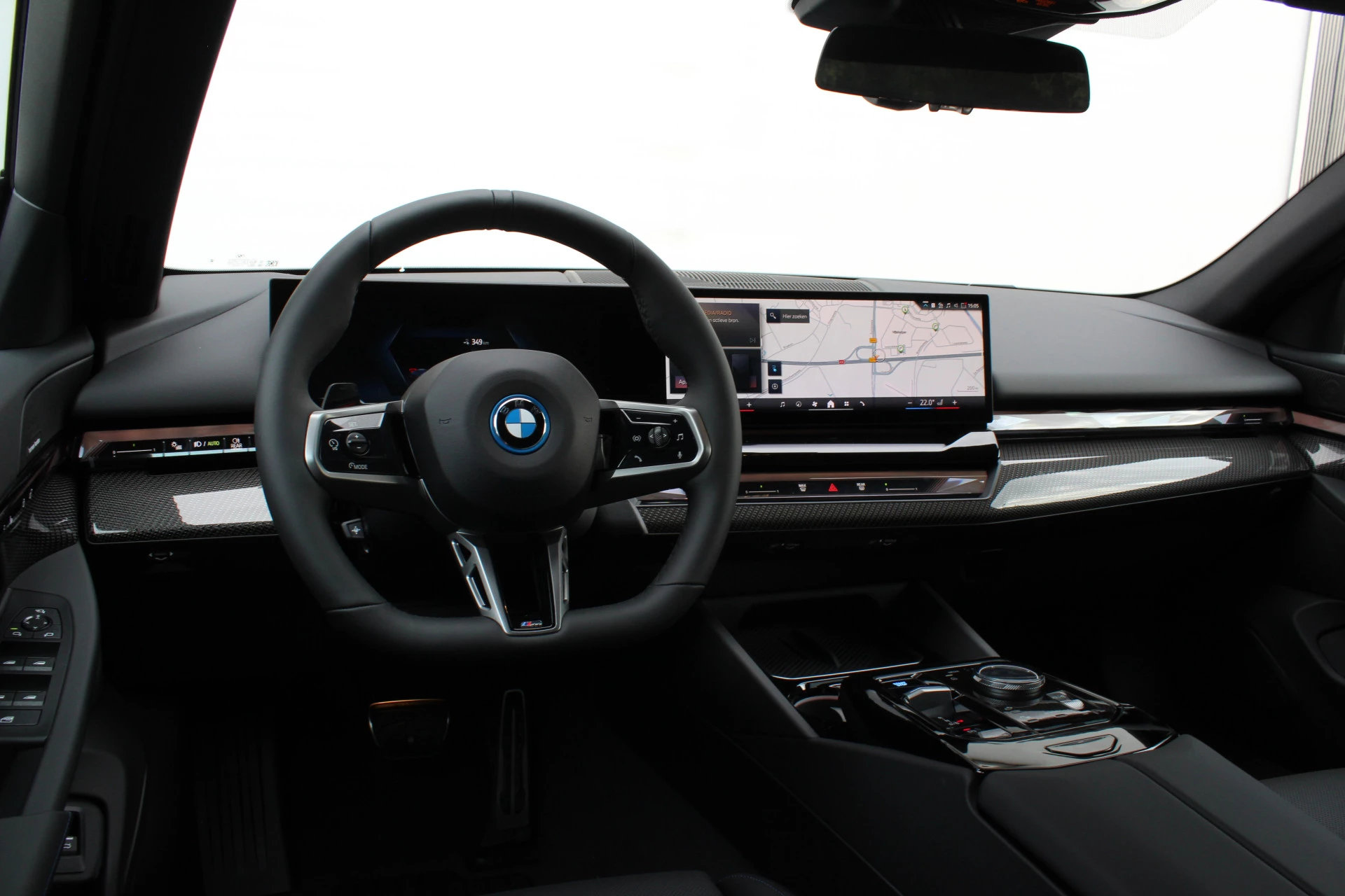 Hoofdafbeelding BMW i5