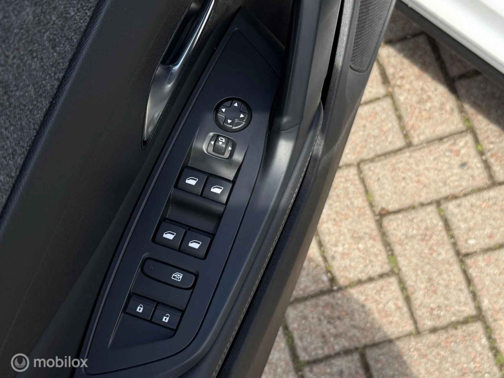 Hoofdafbeelding Peugeot 408
