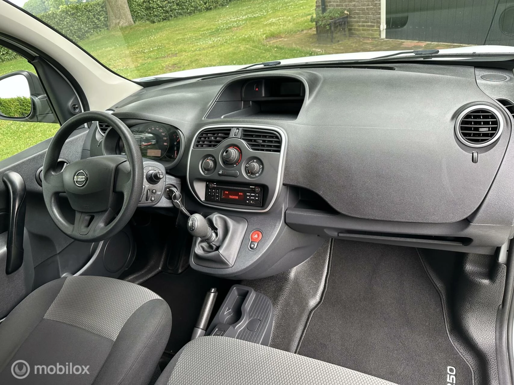 Hoofdafbeelding Nissan NV250