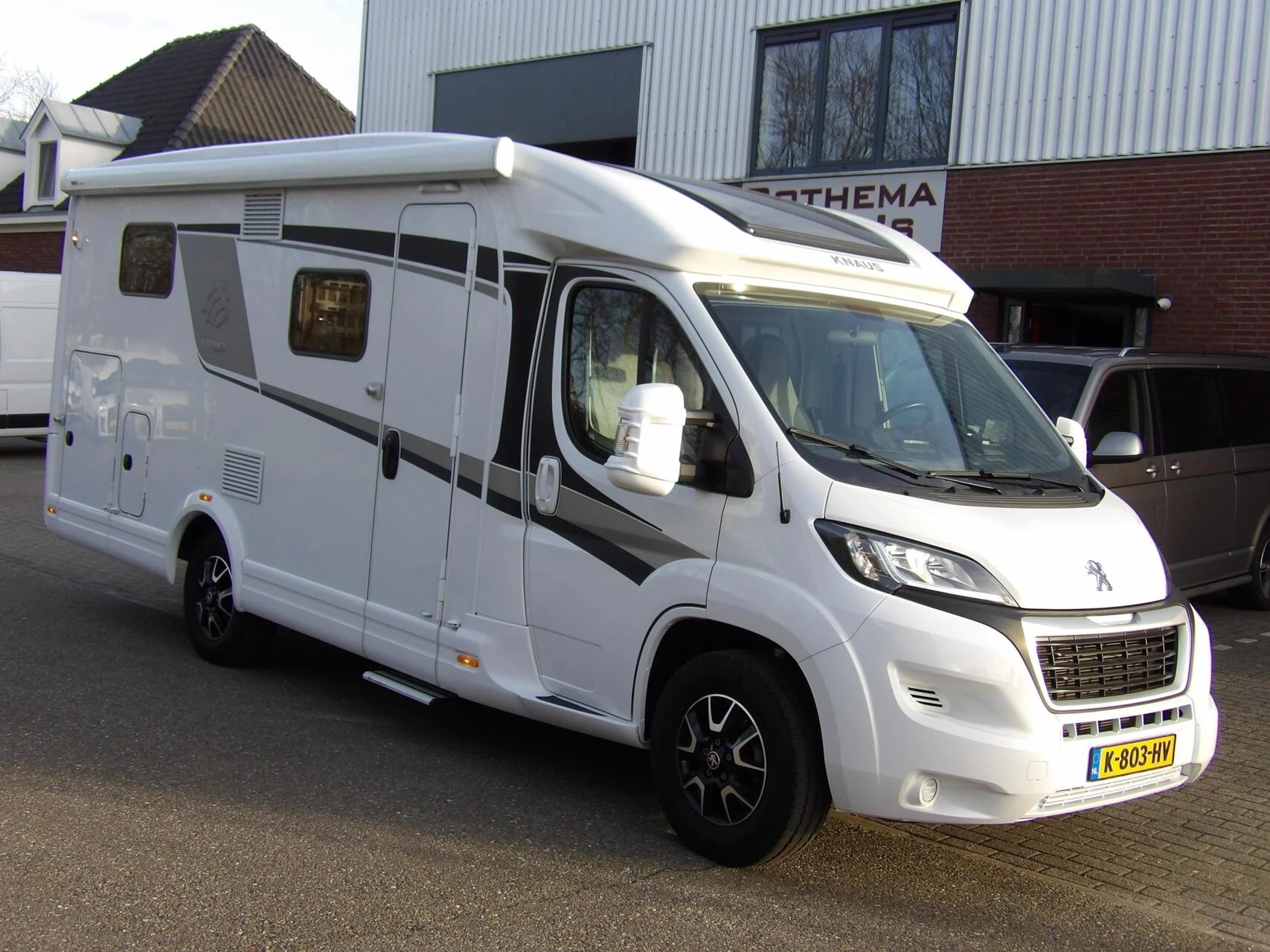 Hoofdafbeelding Knaus VAN Ti 650 MEG