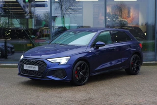 Audi A3 Sportback 45 TFSI e 245 PK S-Line Edition Competition PHEV, Head-Up, Camera, Winterpakket