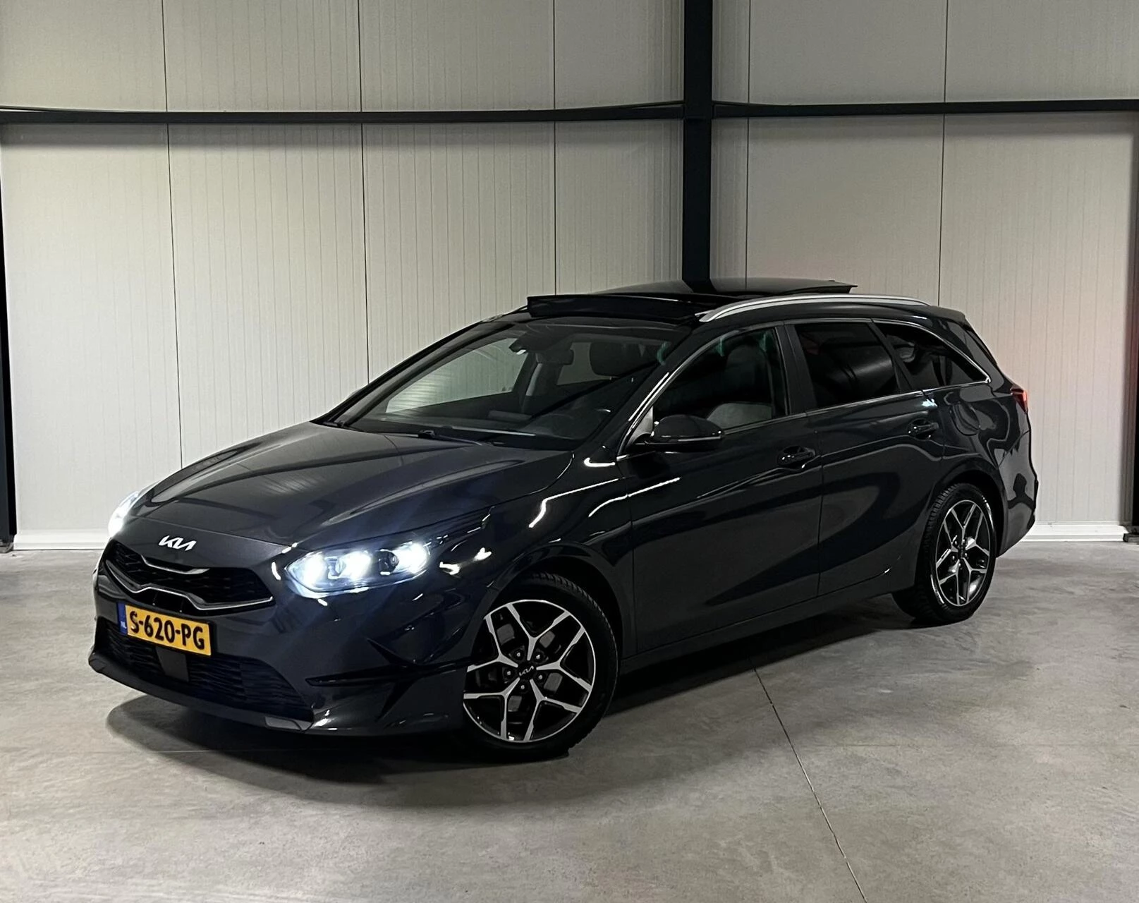 Hoofdafbeelding Kia Ceed Sportswagon