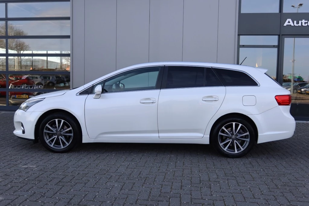 Hoofdafbeelding Toyota Avensis