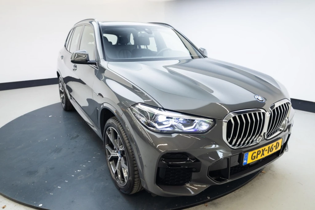 Hoofdafbeelding BMW X5