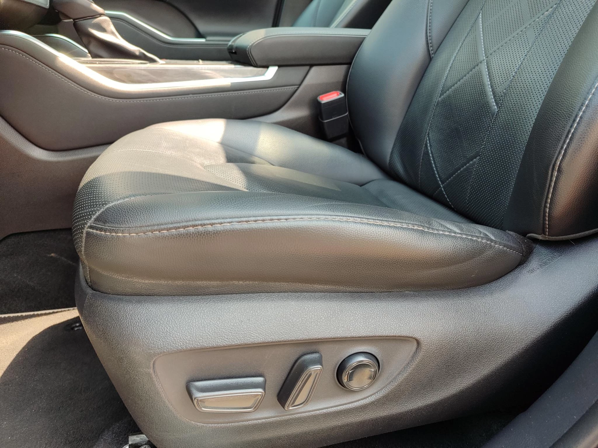 Hoofdafbeelding Toyota Highlander