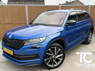 Skoda Kodiaq 1.5 TSI Sportline Business Automaat | Grootscherm navigatiesysteem | Adaptieve cruise control | Voorruitverwarming | Stoelverwarming voor en achter | Canton HiFi | Keyless | Achteruitrijcamera | Parkeersensoren voor en achter