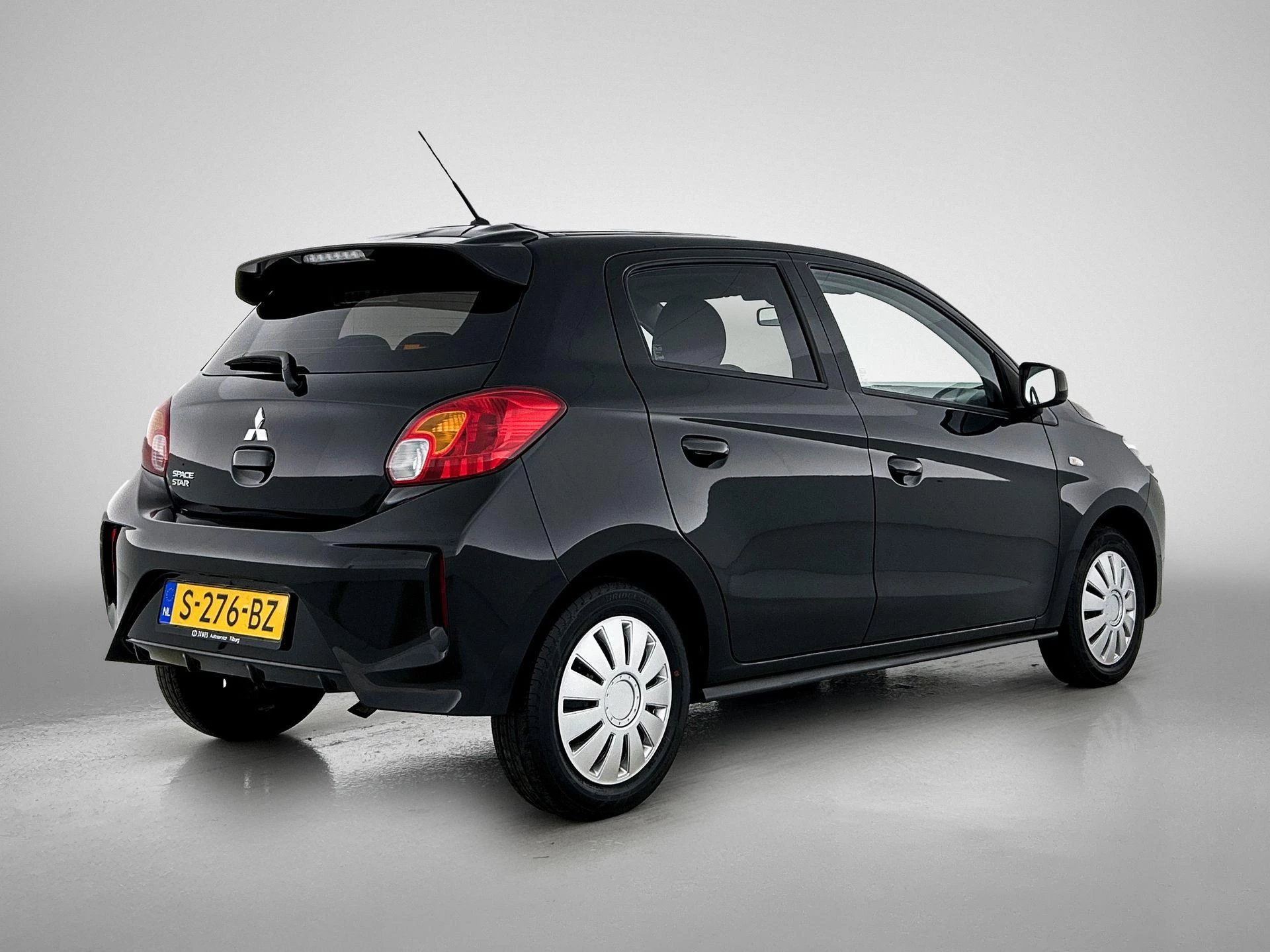 Hoofdafbeelding Mitsubishi Space Star