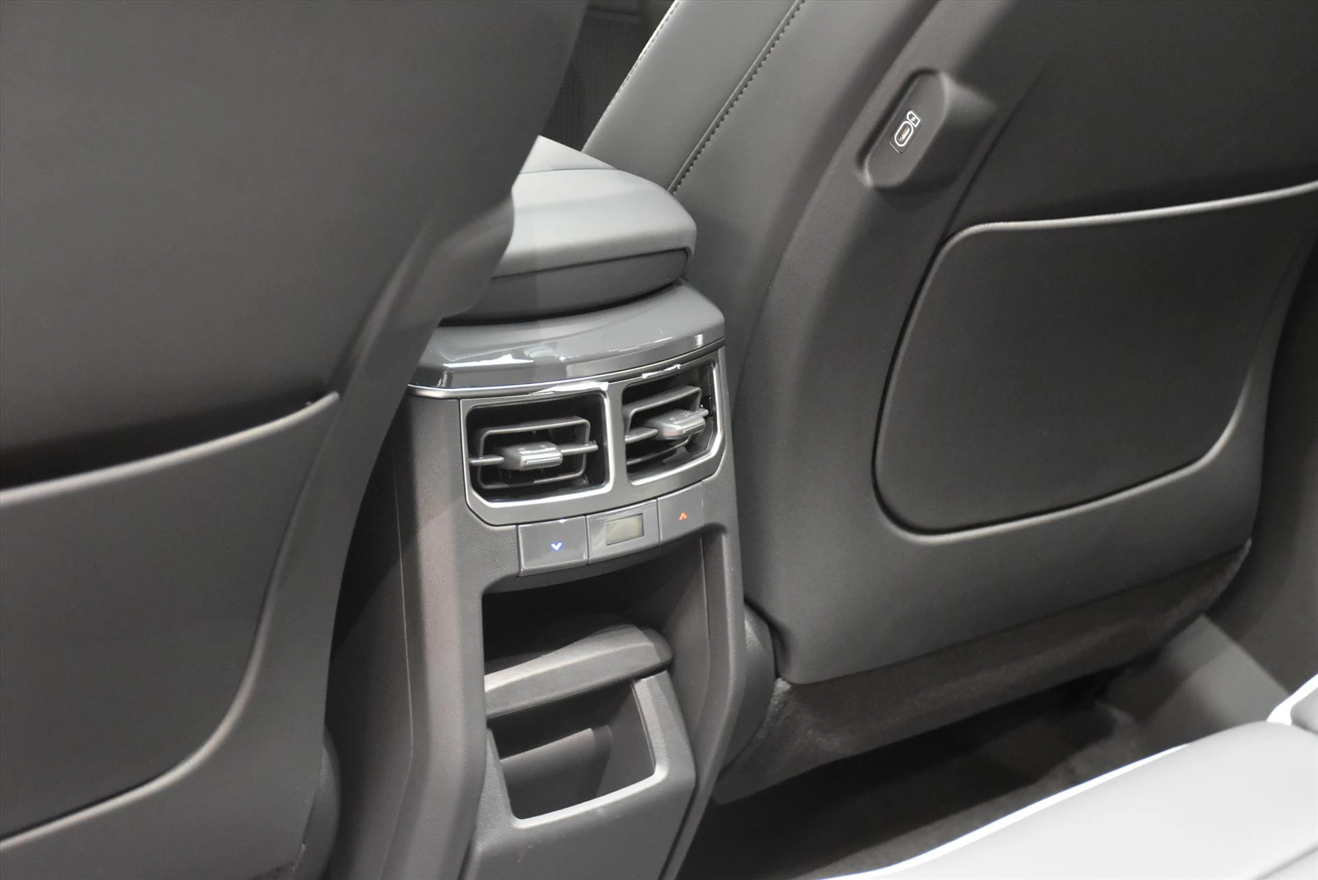 Hoofdafbeelding Kia EV5