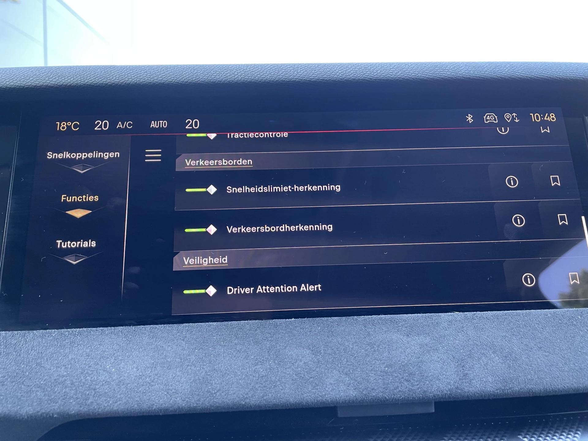 Hoofdafbeelding DS DS 4