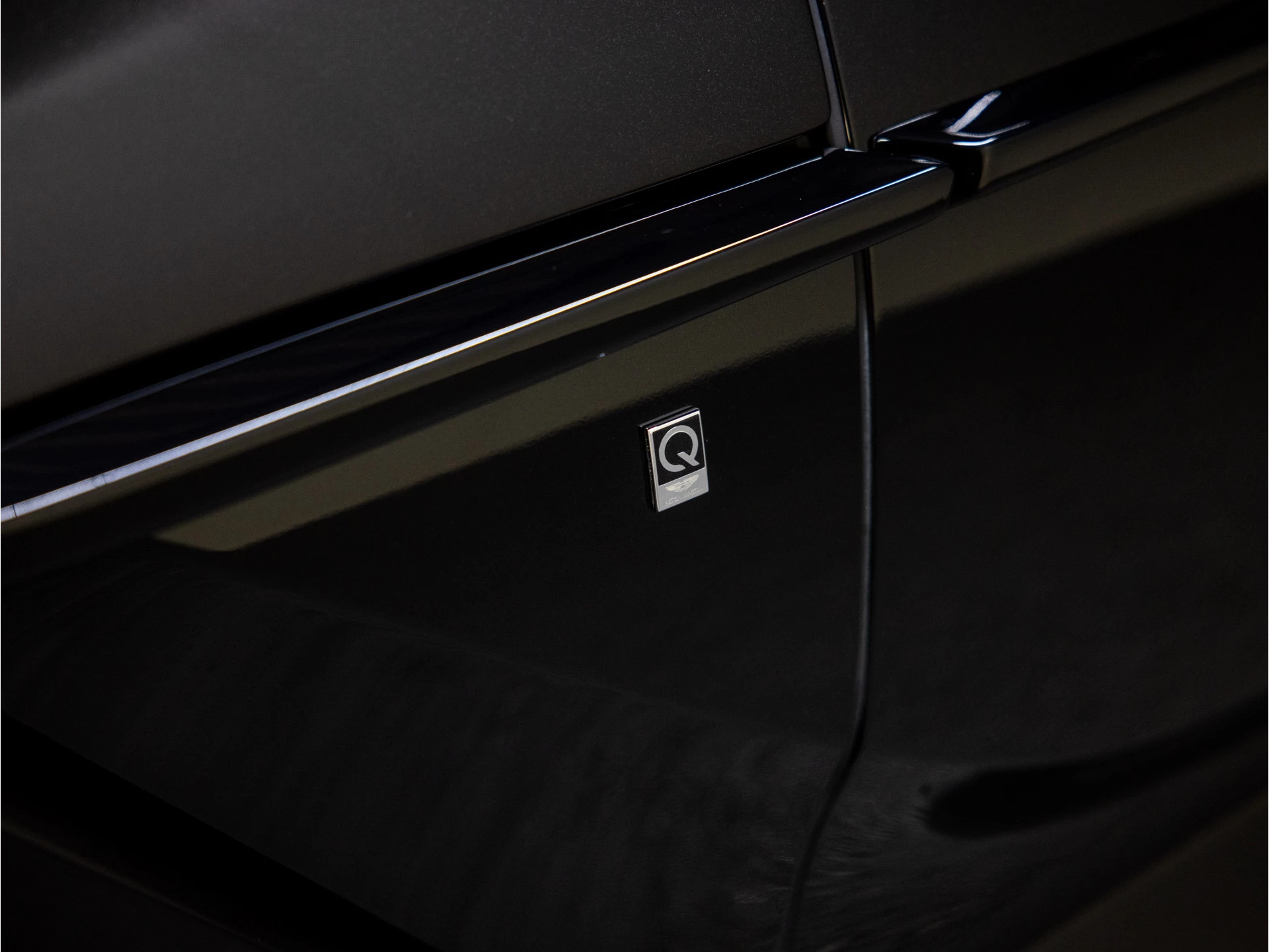 Hoofdafbeelding Aston Martin DBX