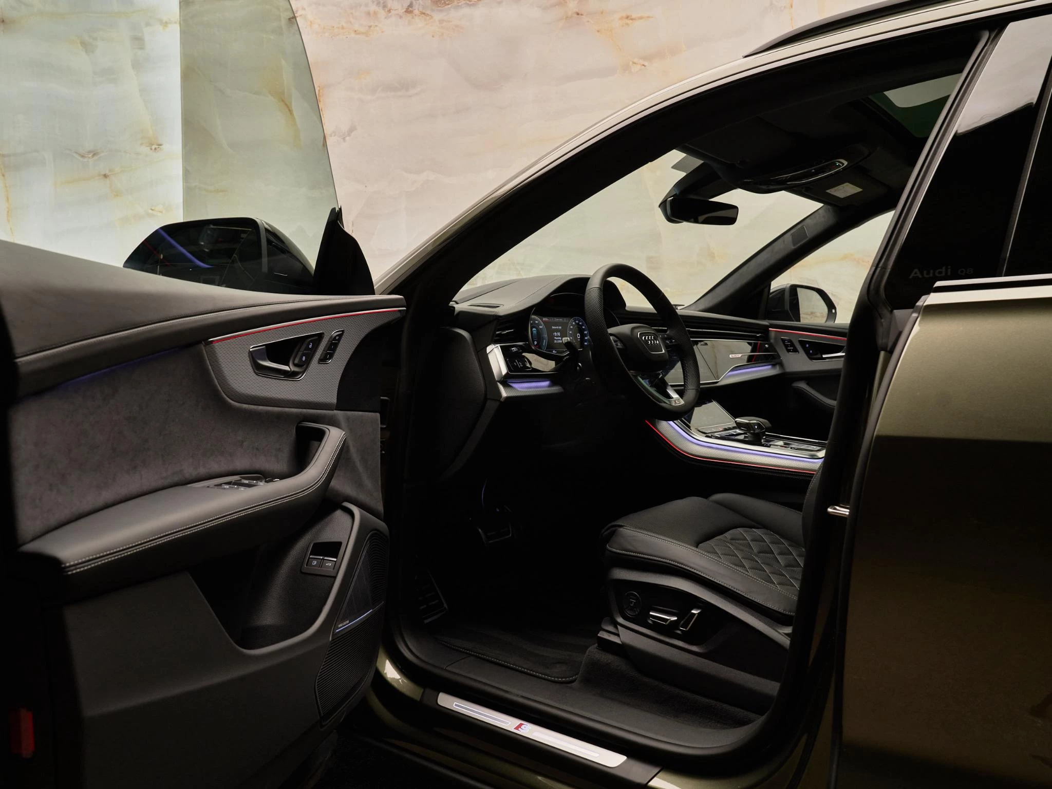 Hoofdafbeelding Audi Q8