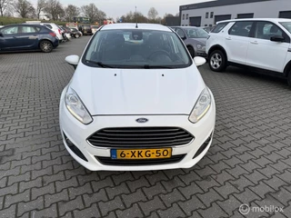 Ford Fiesta 1.0 Style nw apk navi