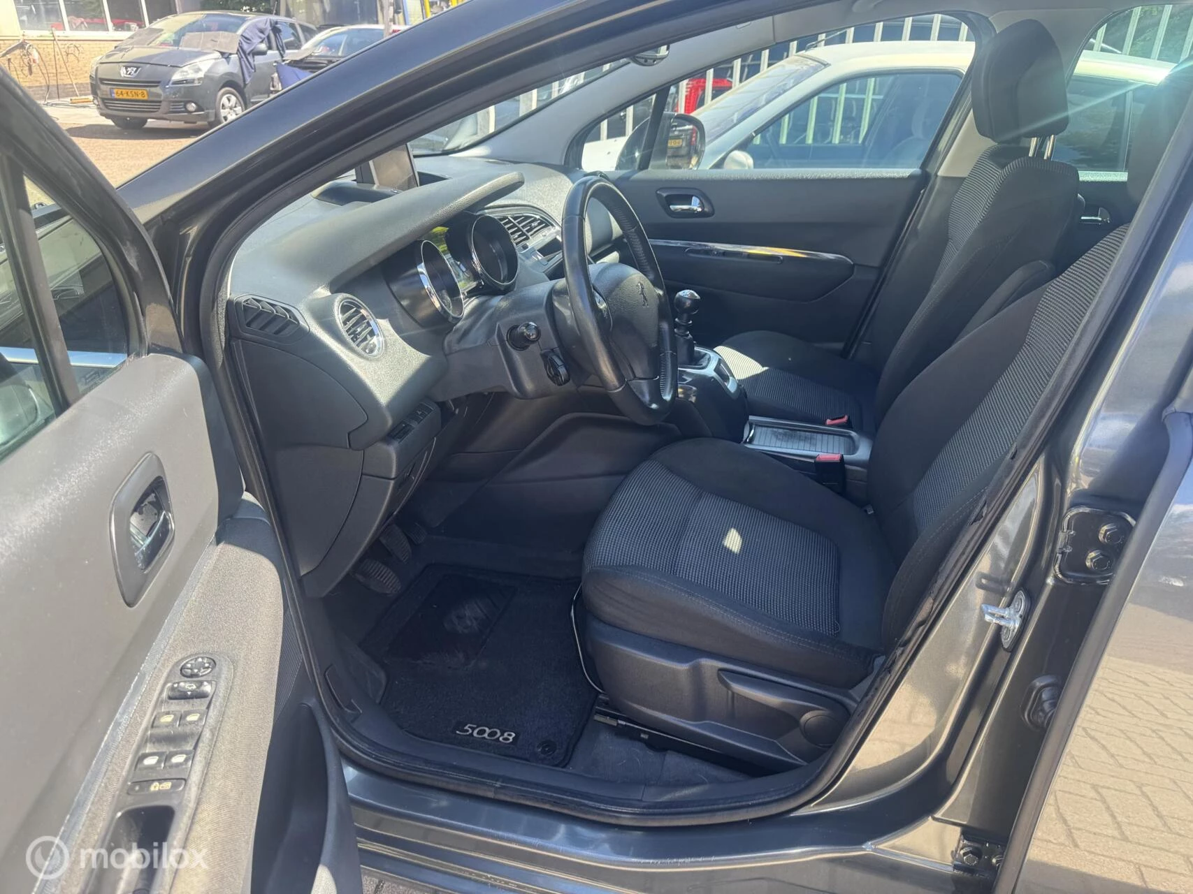 Hoofdafbeelding Peugeot 5008