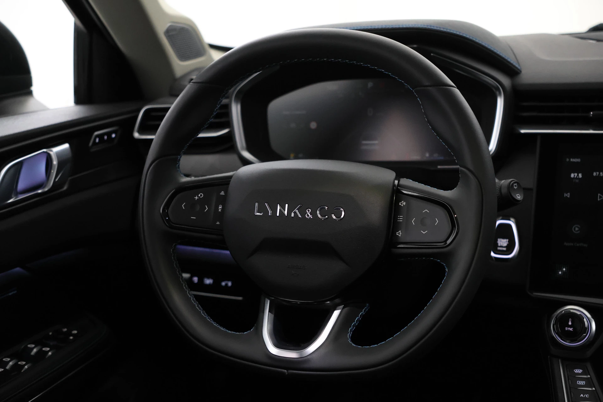 Hoofdafbeelding Lynk & Co 01