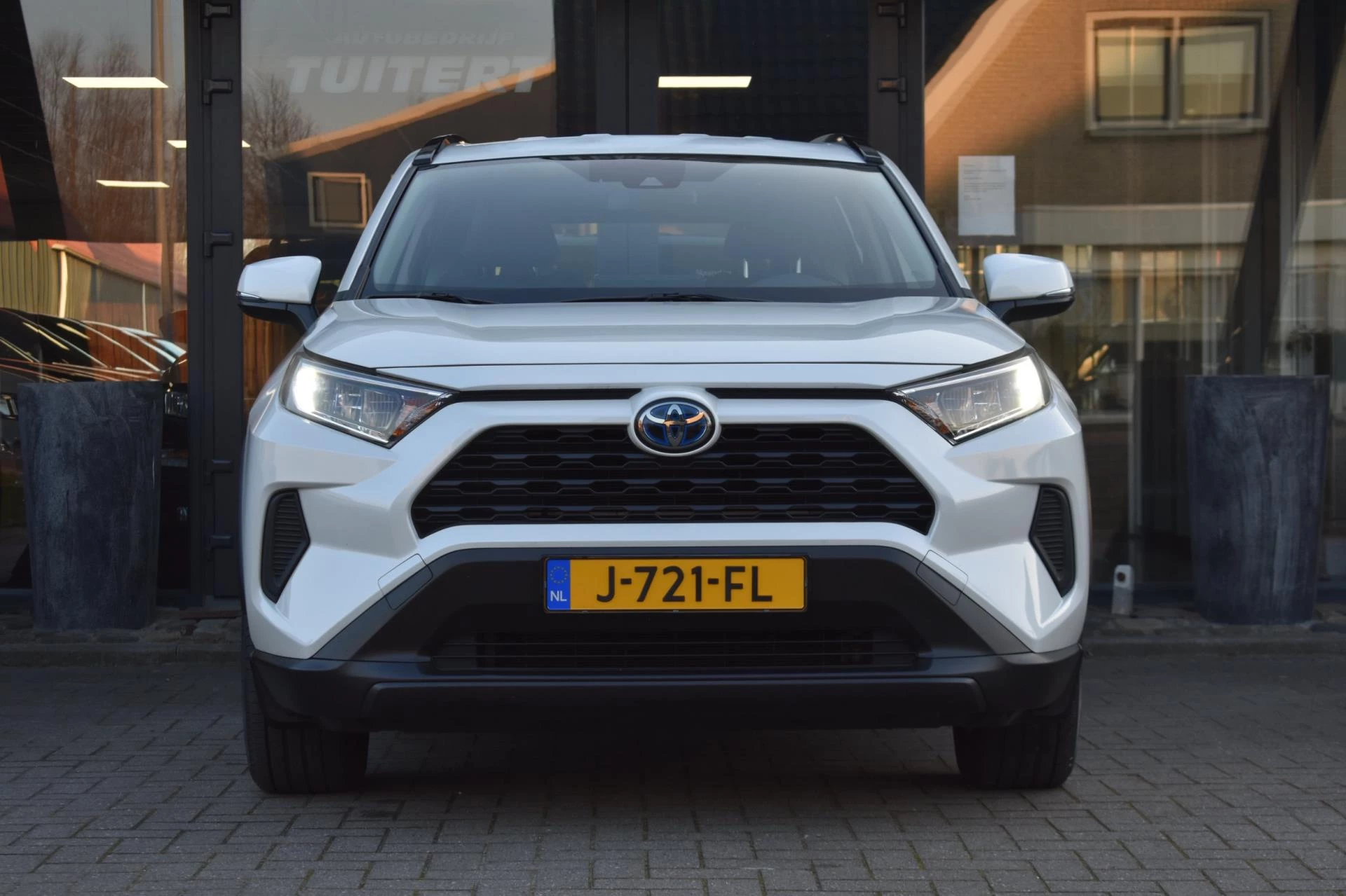 Hoofdafbeelding Toyota RAV4