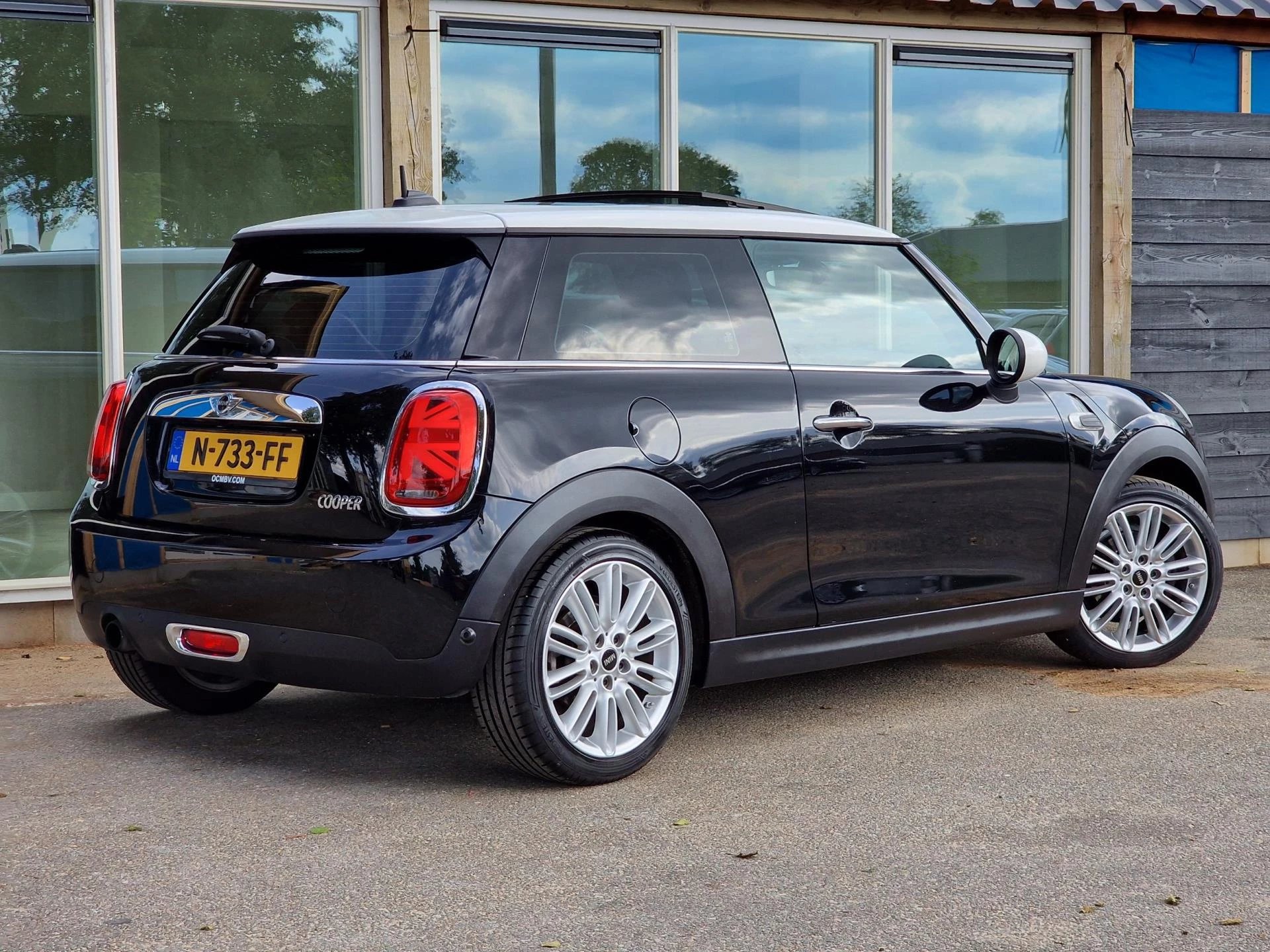 Hoofdafbeelding MINI Cooper