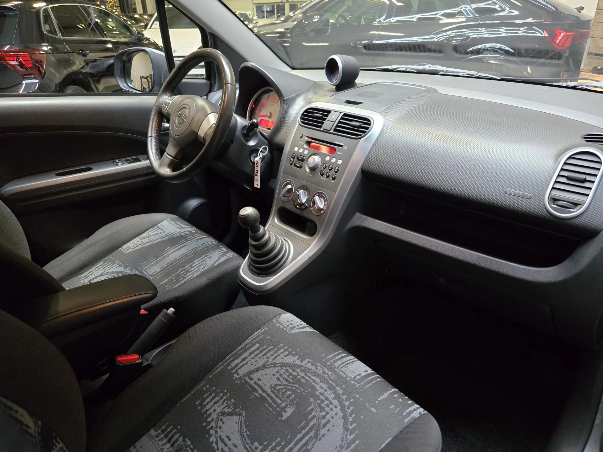 Hoofdafbeelding Opel Agila