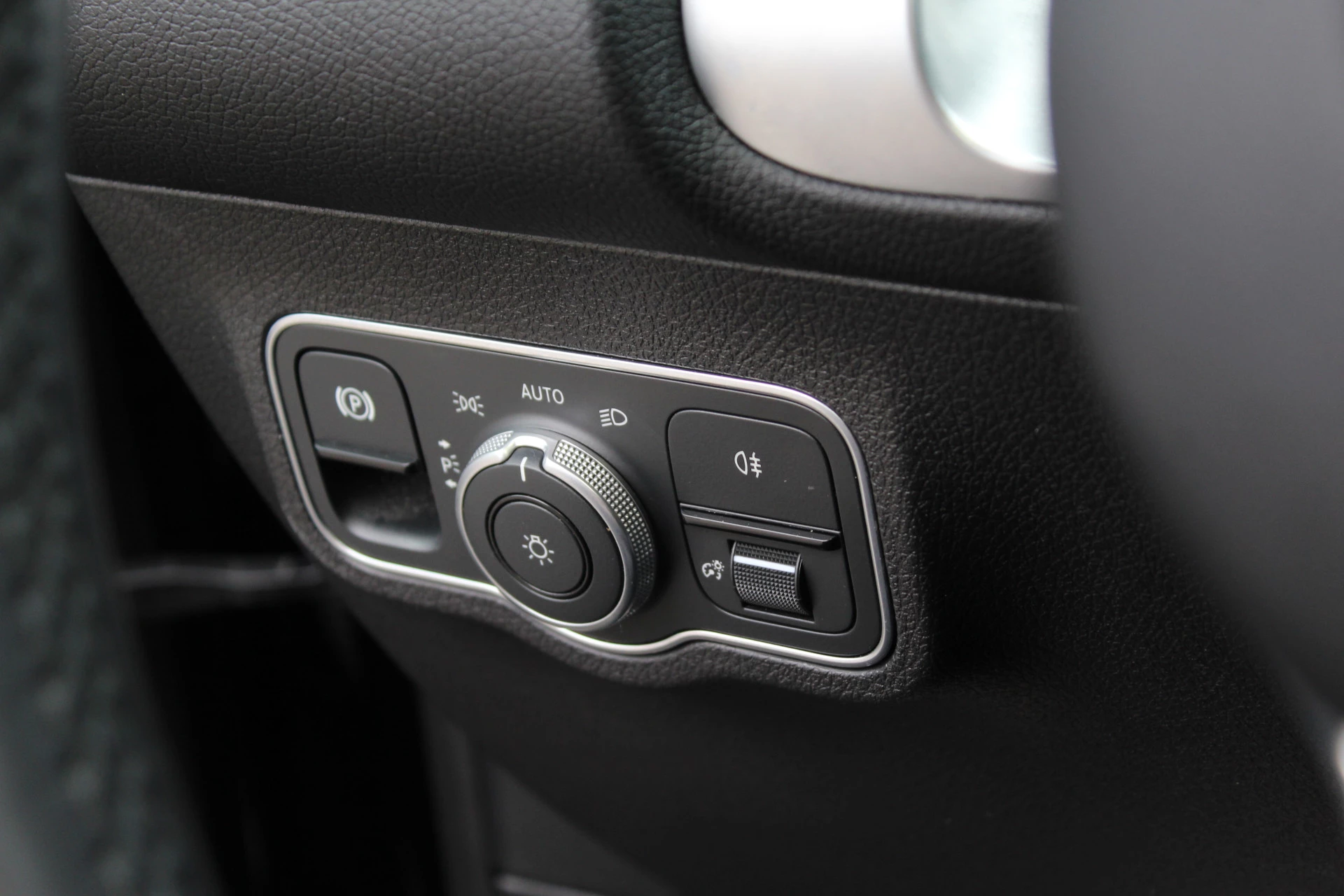 Hoofdafbeelding Mercedes-Benz EQB