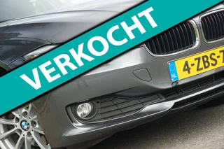 BMW 3-serie Touring 316i Business Plus | Mineralgrau metallic | Volledig Leder/Clima/Nav/Cruise/Rijmodi - Keurig!