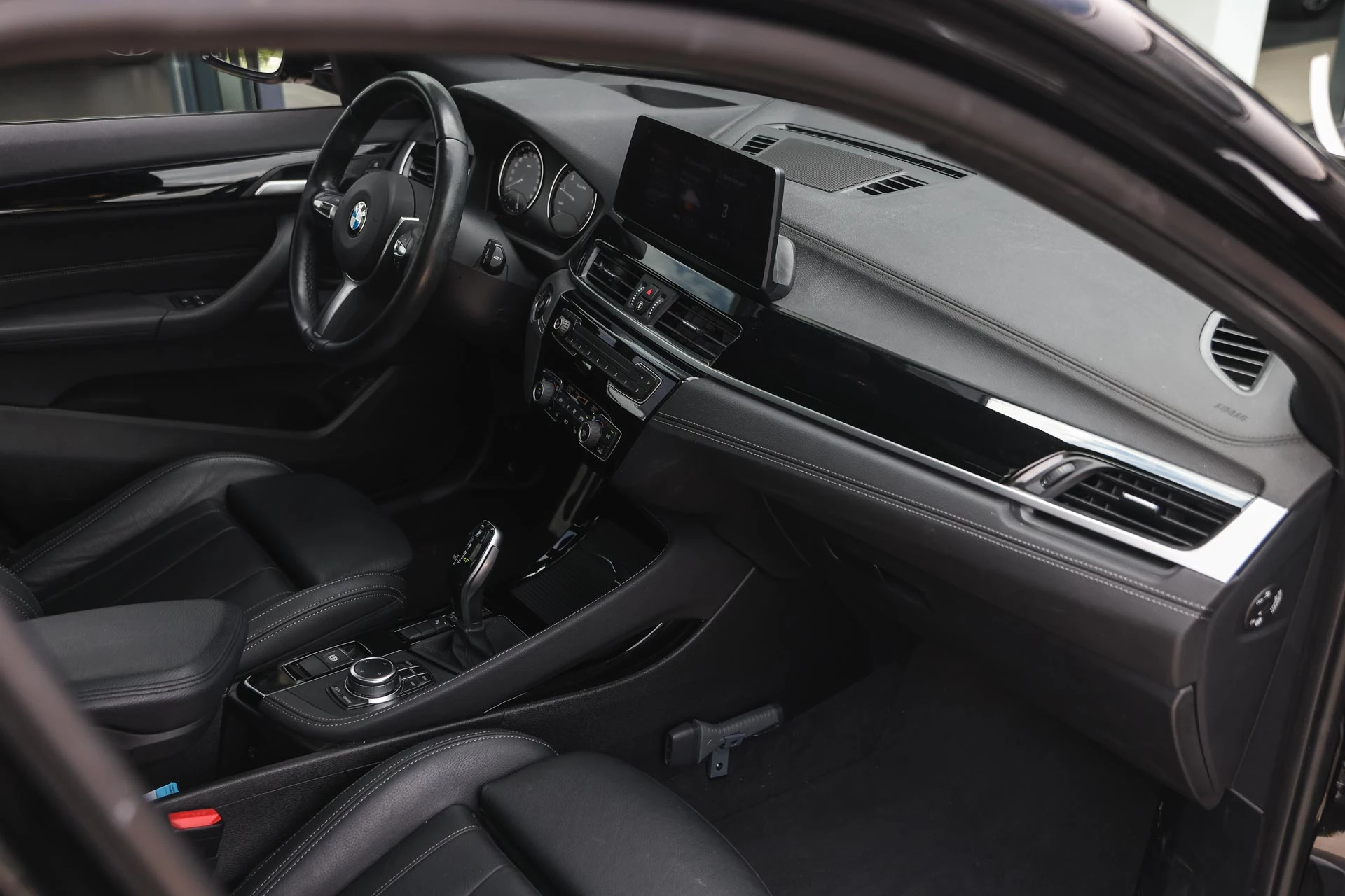 Hoofdafbeelding BMW X2