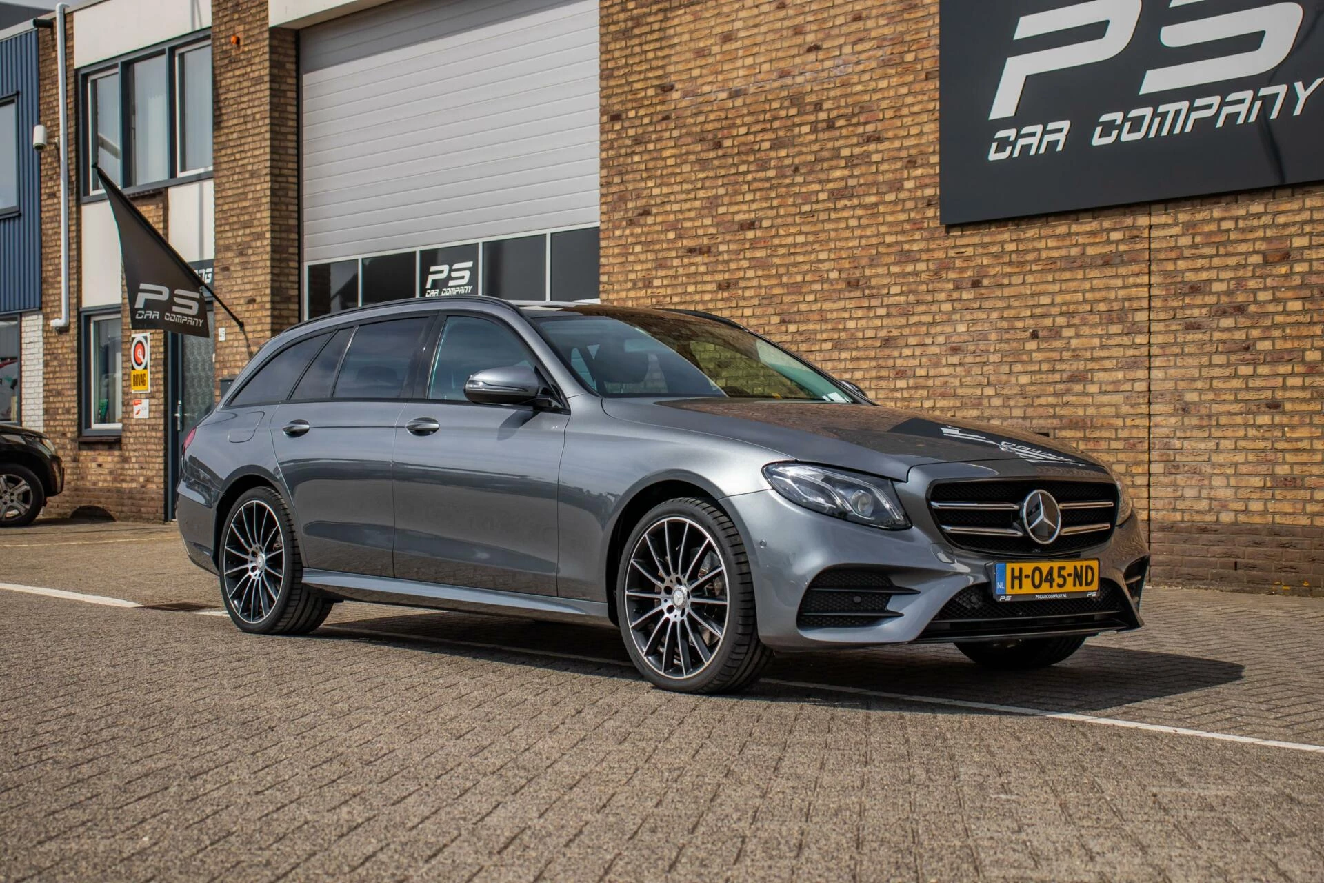 Hoofdafbeelding Mercedes-Benz E-Klasse