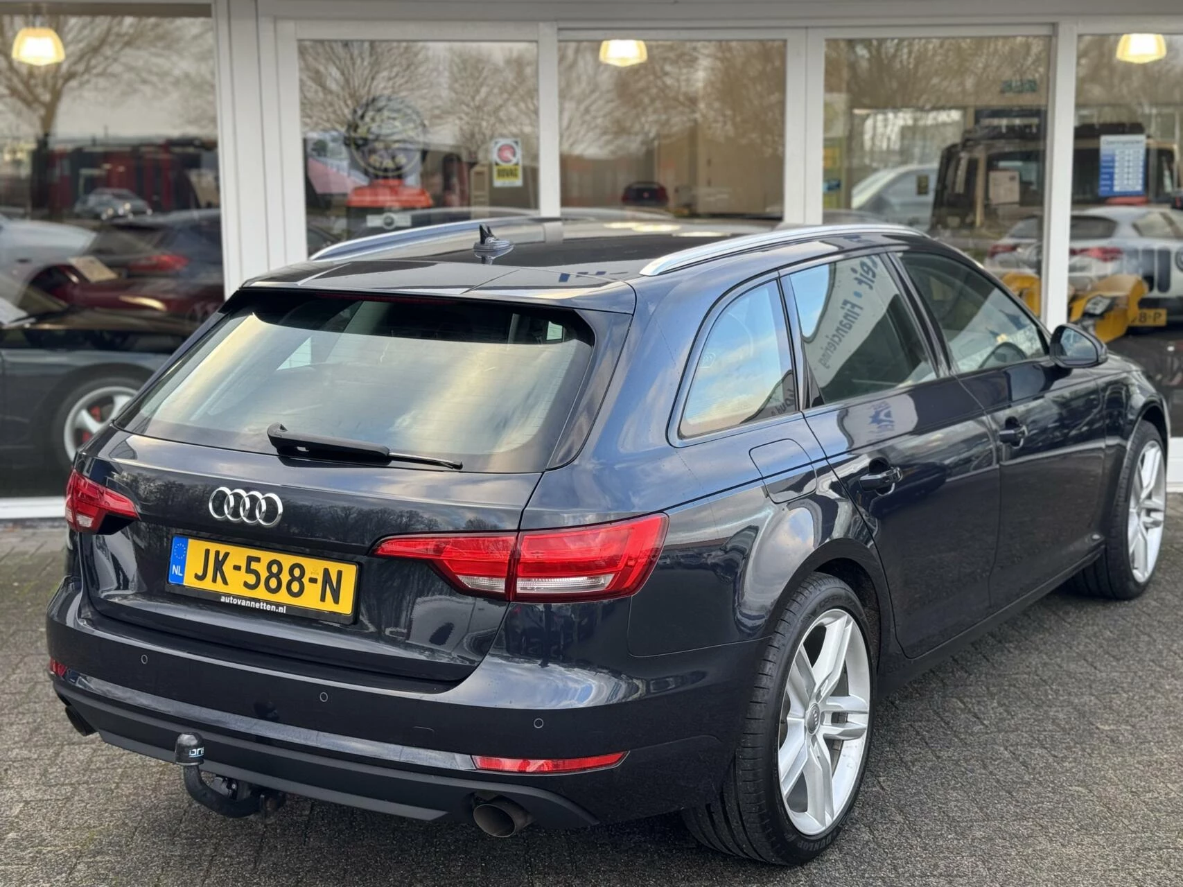 Hoofdafbeelding Audi A4